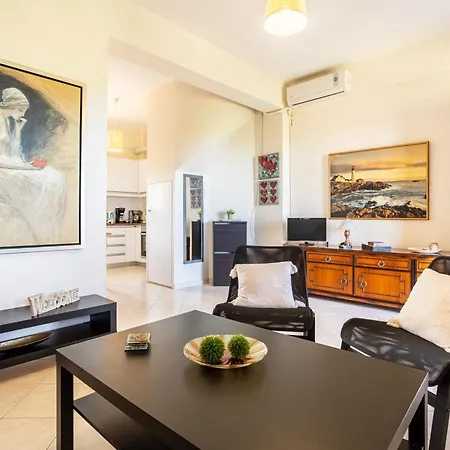 Nelly's Seaview Retreat - Summer Cozy Getaway *